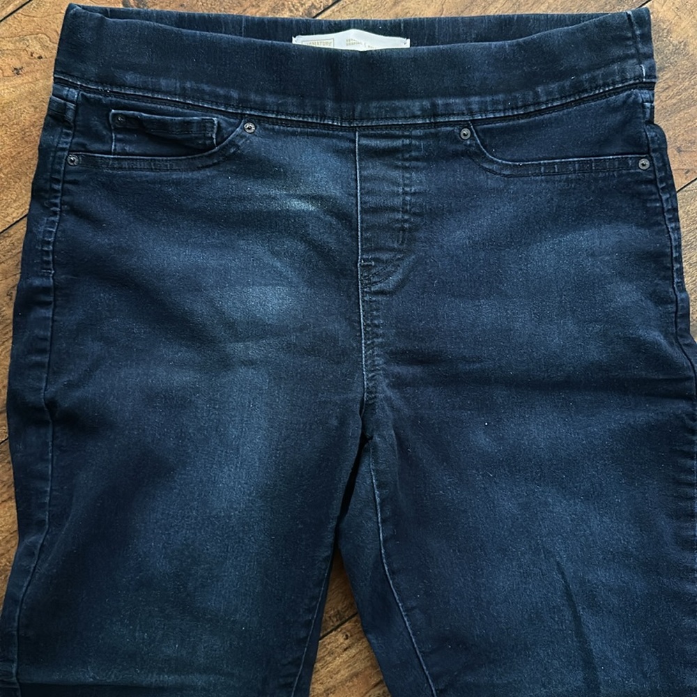 Women’s Signature Gold by Levi Strauss Pull-On Skinny Jeggings in size 14M - Picture 4 of 5